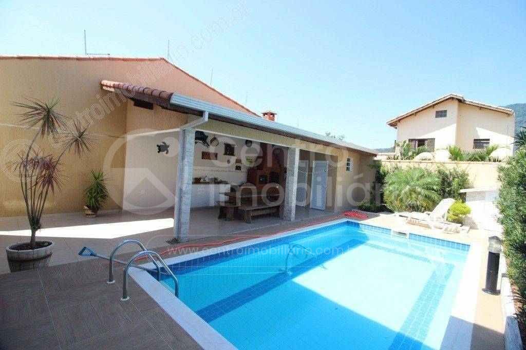 Casa à venda no bairro Centro, foto 1