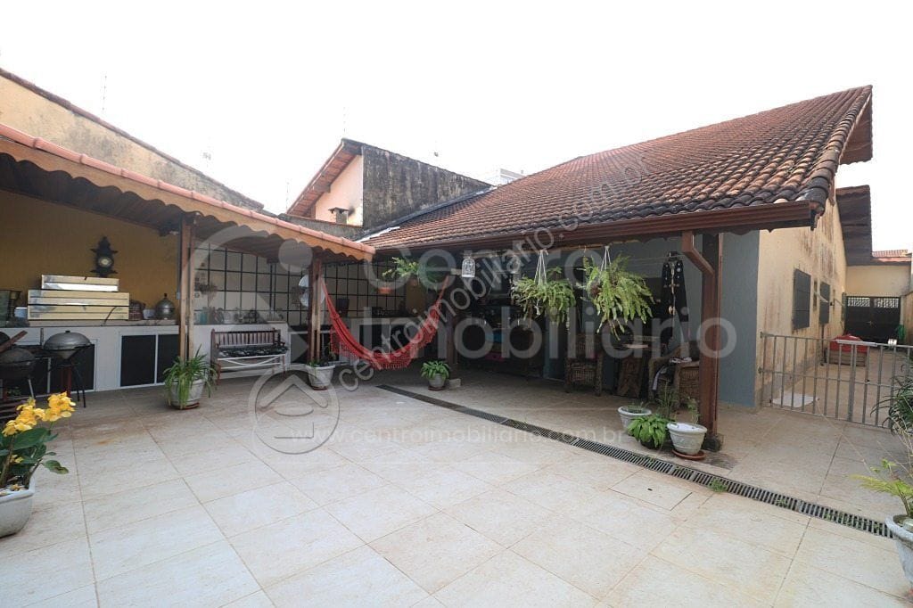 Casa à venda no bairro Centro, foto 1