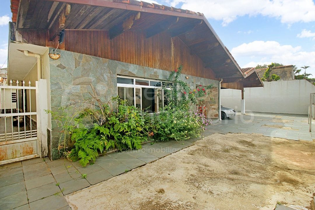 Casa à venda no bairro Centro, foto 1