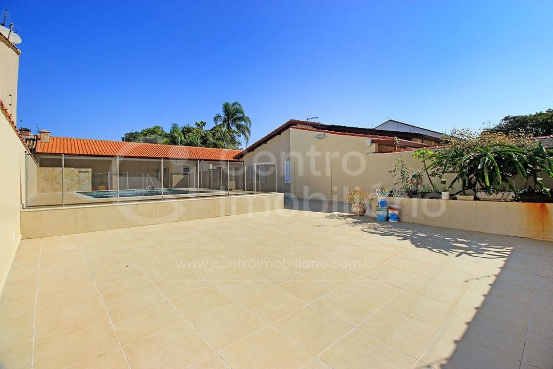 Casa à venda no bairro Casablanca, foto 1