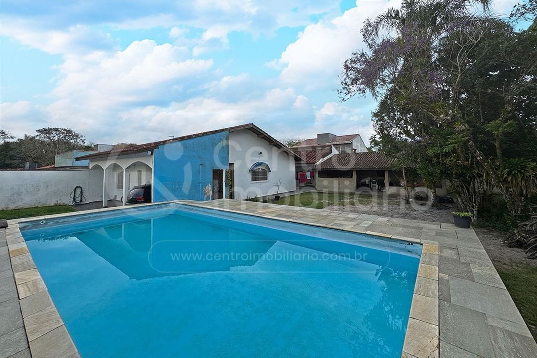 Casa à venda no bairro Casablanca, foto 1