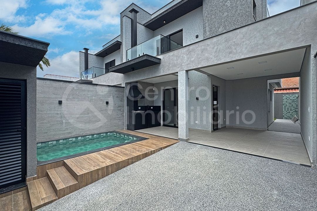Casa à venda no bairro Ribamar, foto 1