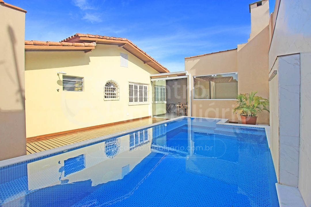 Casa à venda no bairro Stella Maris, foto 1
