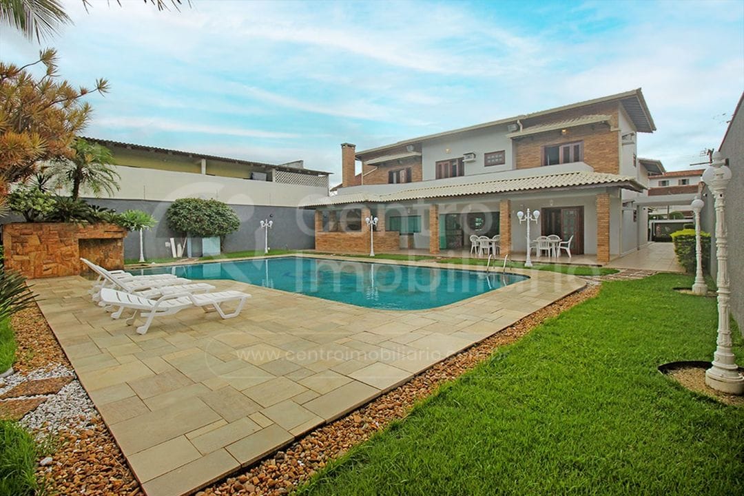 Casa à venda no bairro Centro, foto 1
