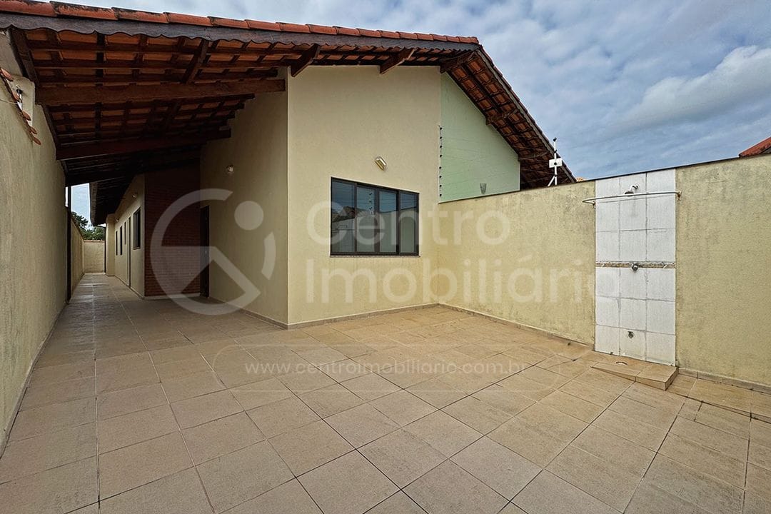Casa à venda no bairro Stella Maris, foto 1