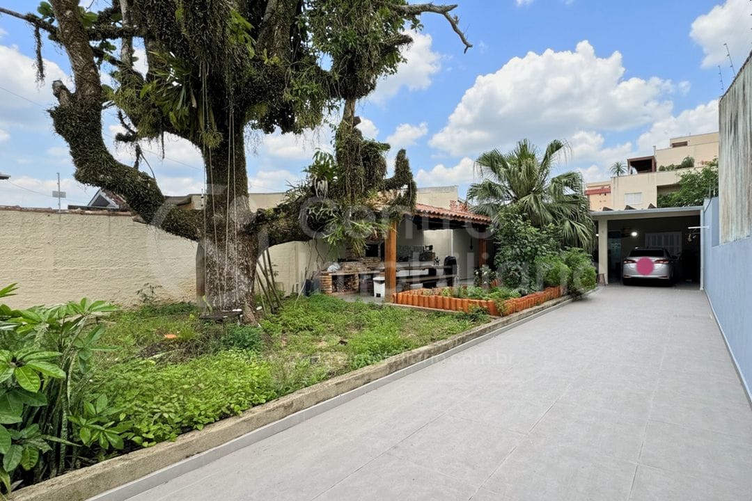 Casa à venda no bairro Centro, foto 1