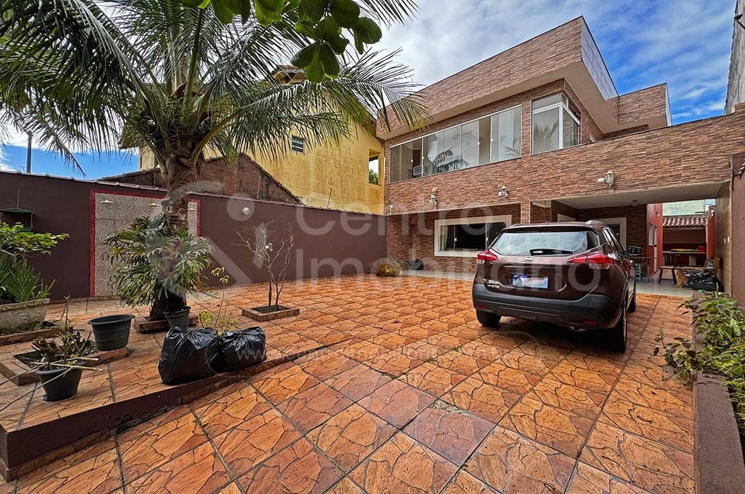 Casa à venda no bairro Belmira Novaes, foto 1