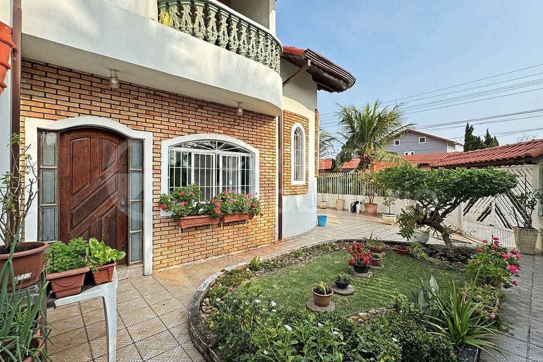 Casa à venda no bairro São José, foto 1