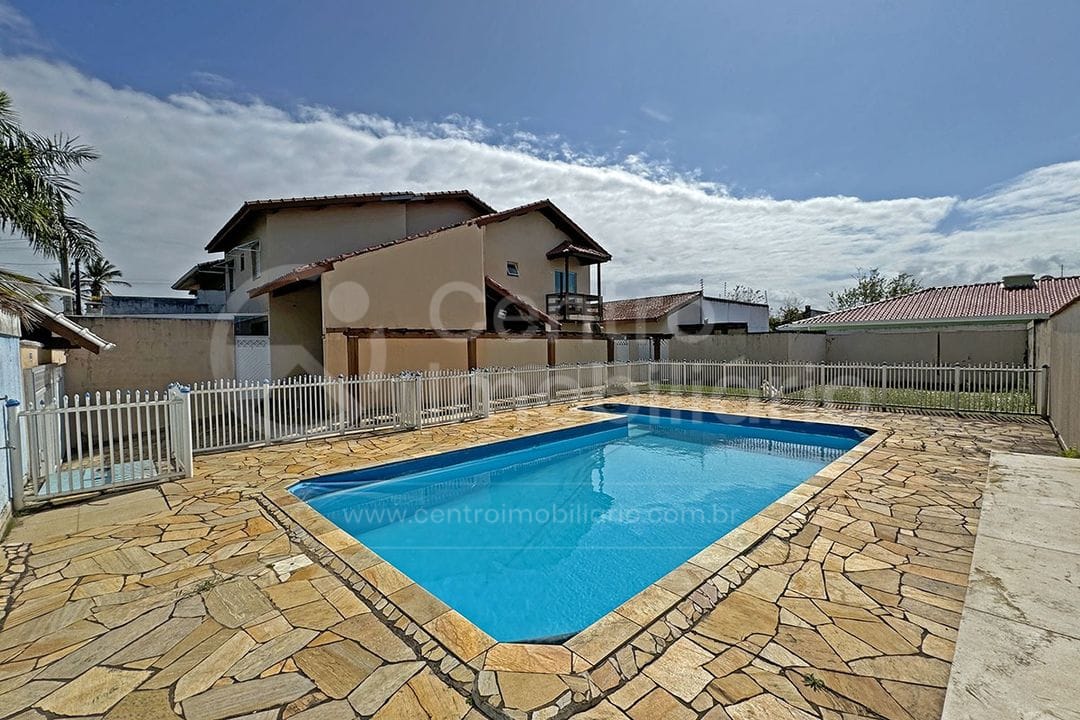 Casa à venda no bairro São José, foto 1