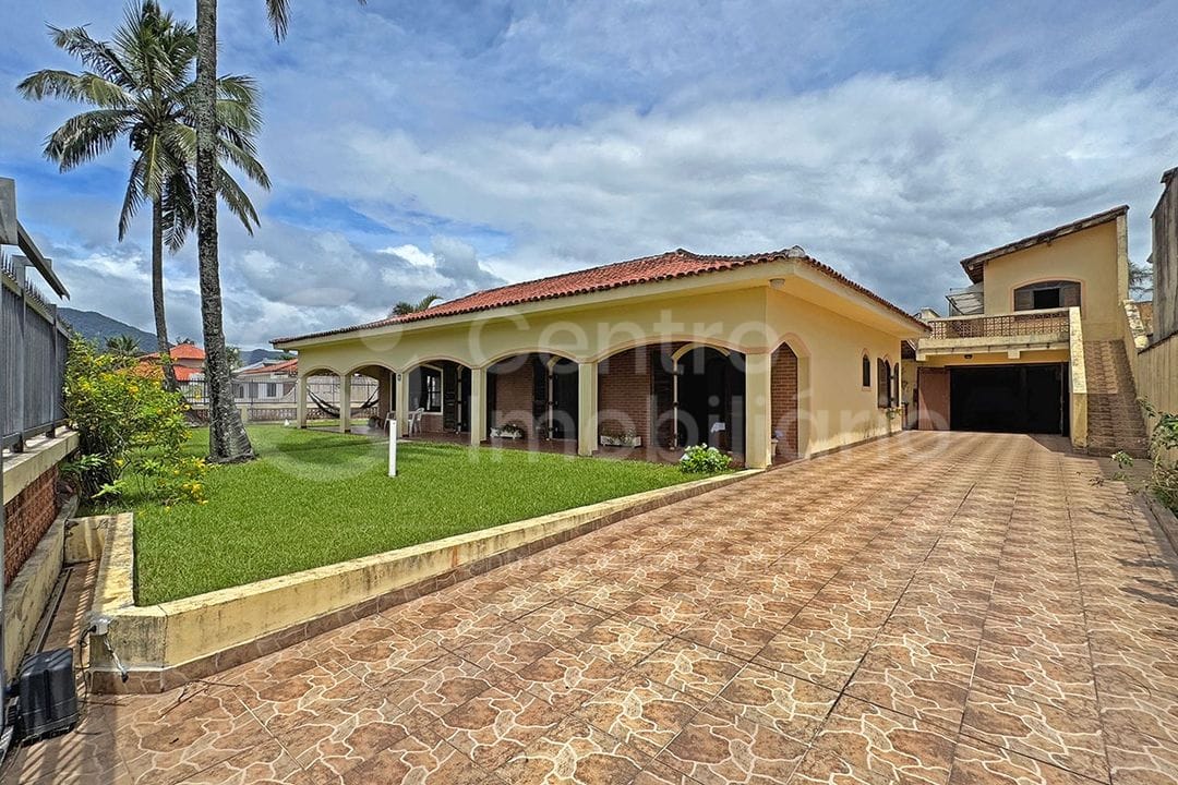 Casa à venda no bairro Samburá, foto 1