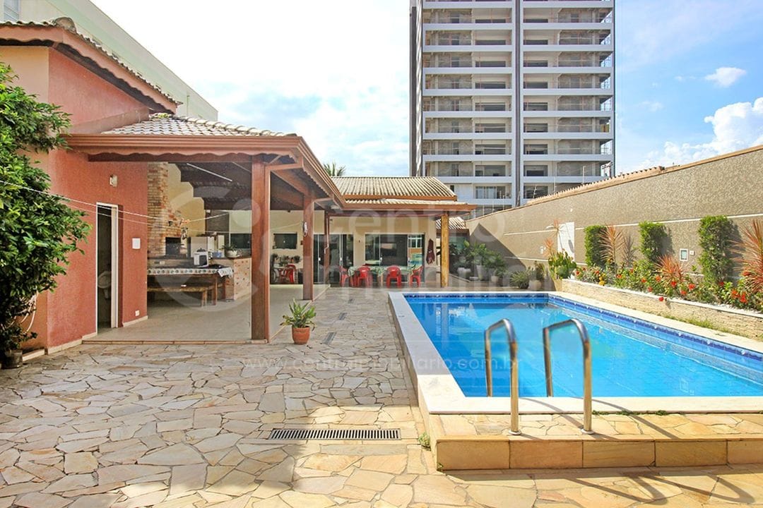 Casa à venda no bairro Centro, foto 1