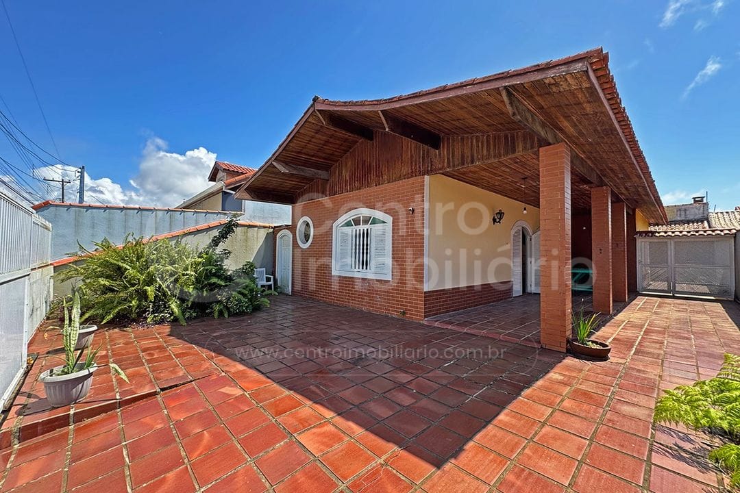 Casa à venda no bairro Stella Maris, foto 1