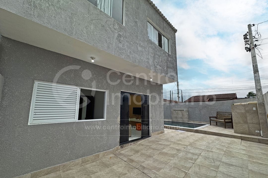 Casa à venda no bairro Veneza, foto 1