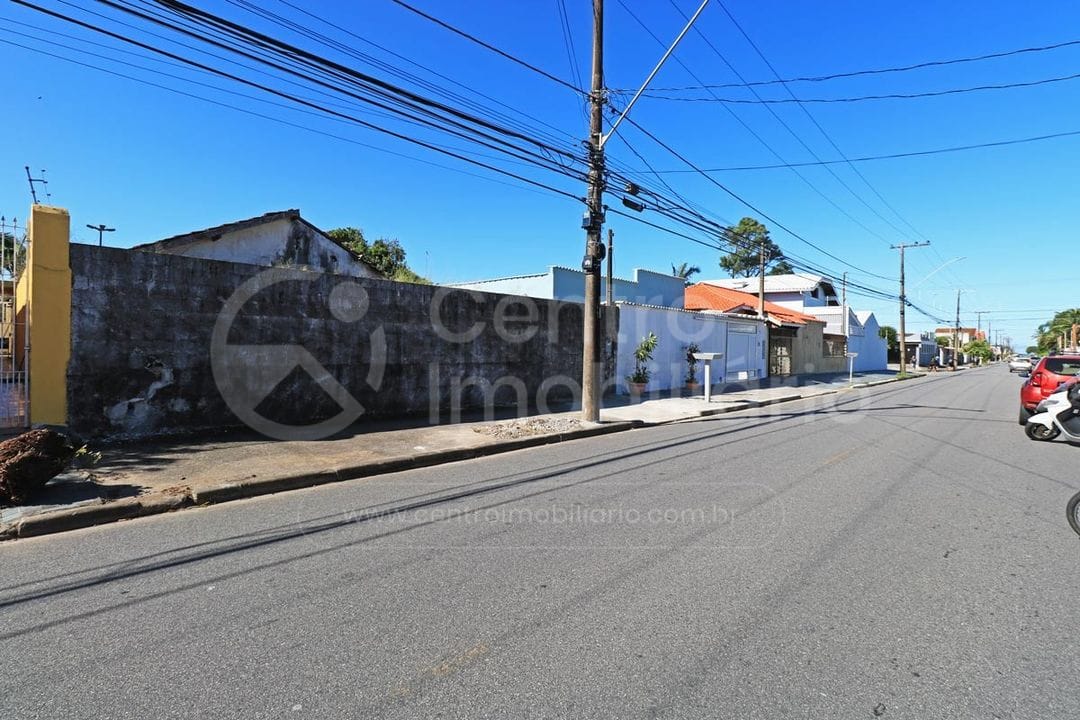 Terreno no bairro Ribamar, foto 1
